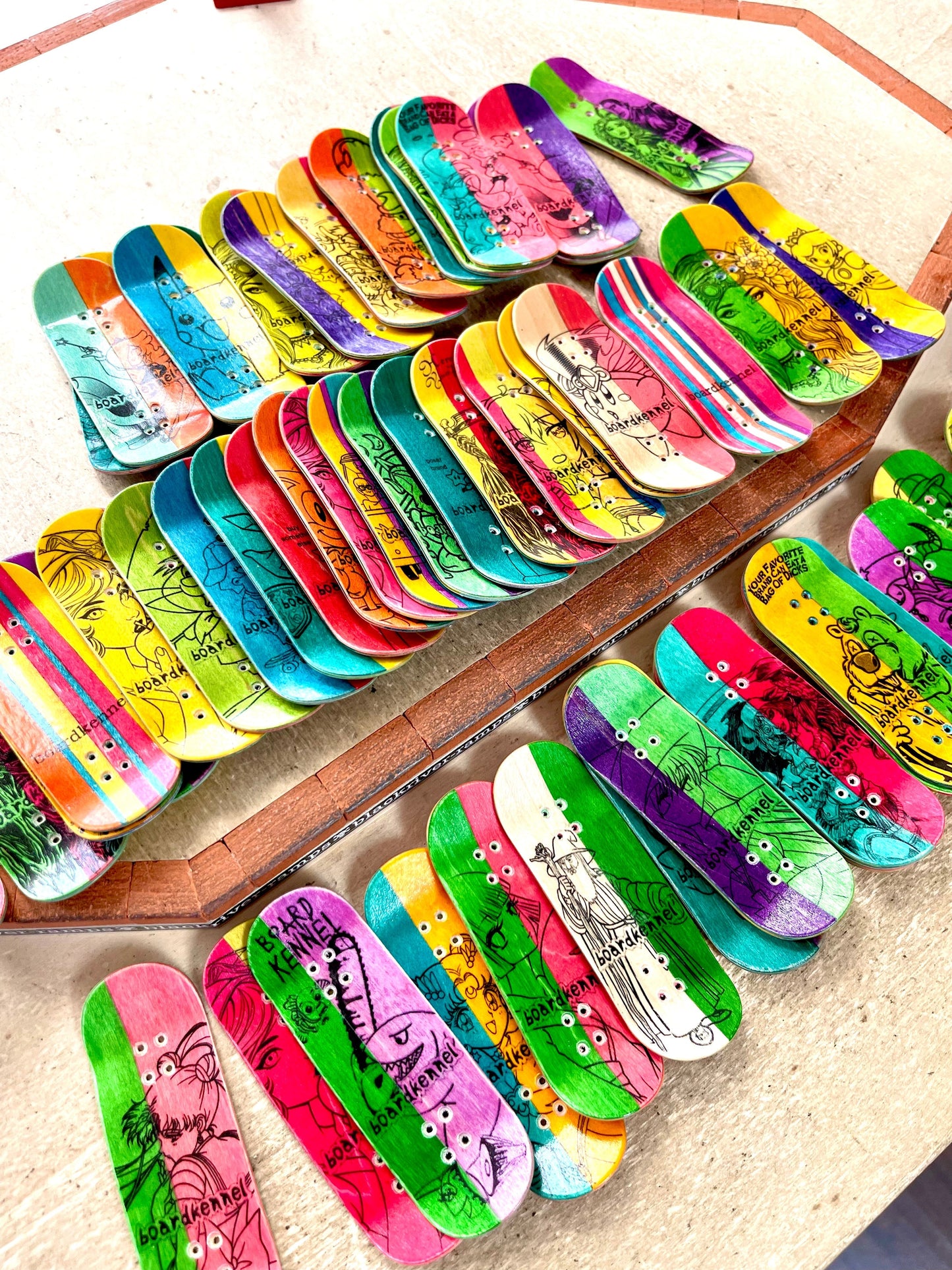 Board Kennel Anime 34mm Popsicle