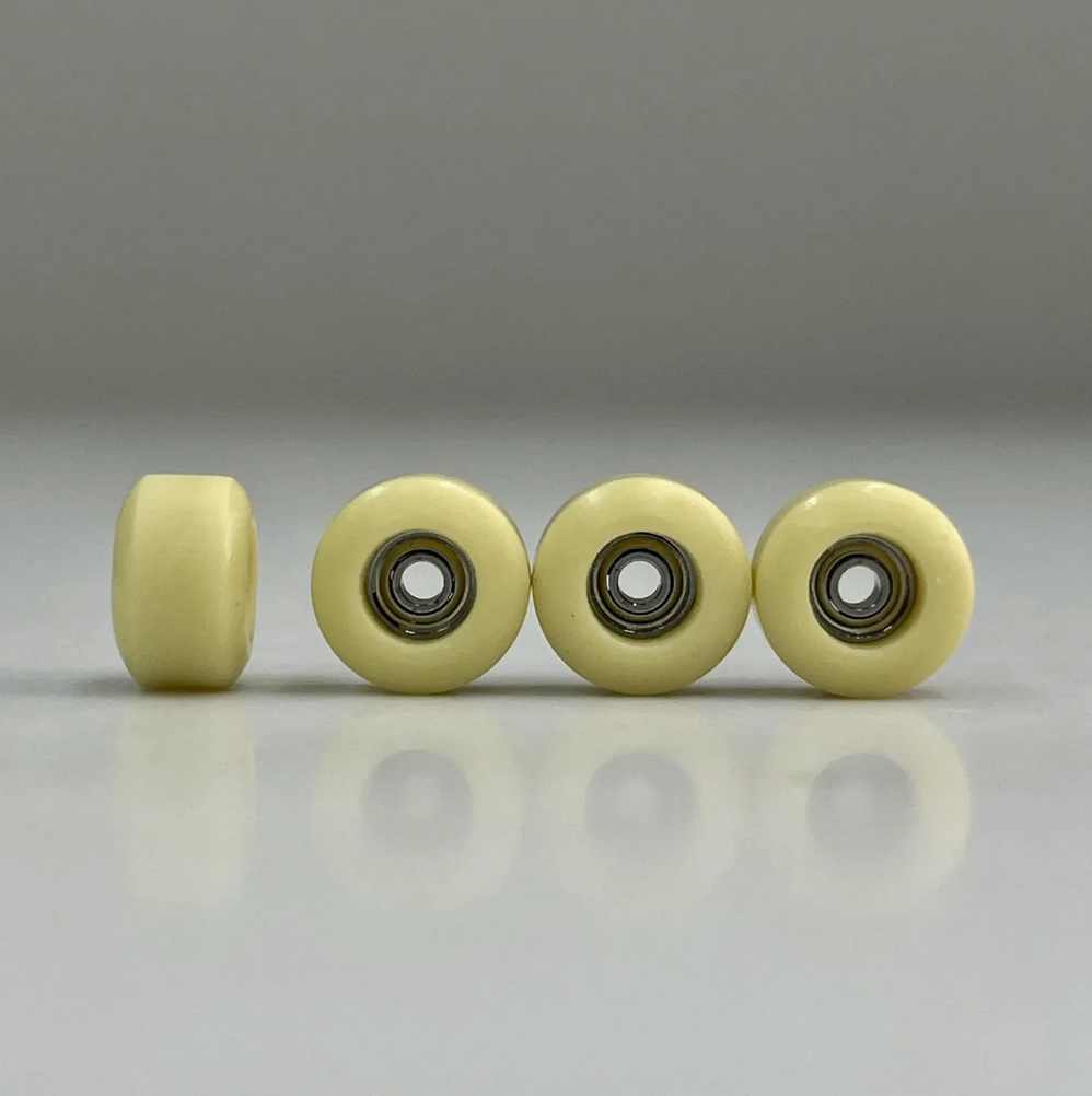 HACK WHEELS - BIRTH - Butter (Street) - 4.8mm × 7.5mm