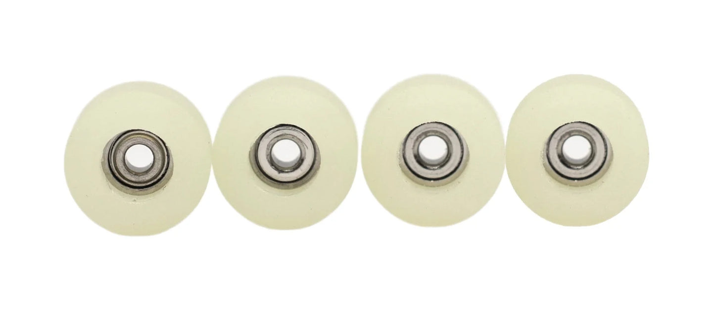 TEAK Apex Street Wheels - 61D Urethane - Ultraspin Bearings - "UV Vanilla"