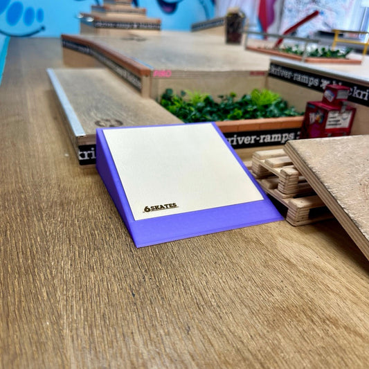6Skates Purple Mini Kicker Fingerboard Ramp