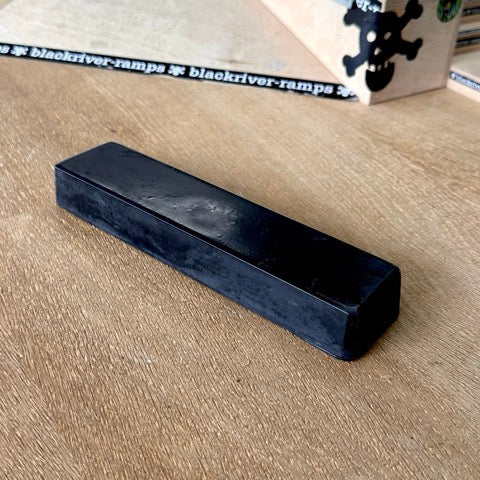 6Crete 1/4 Loaf All Black Concrete Obstacle