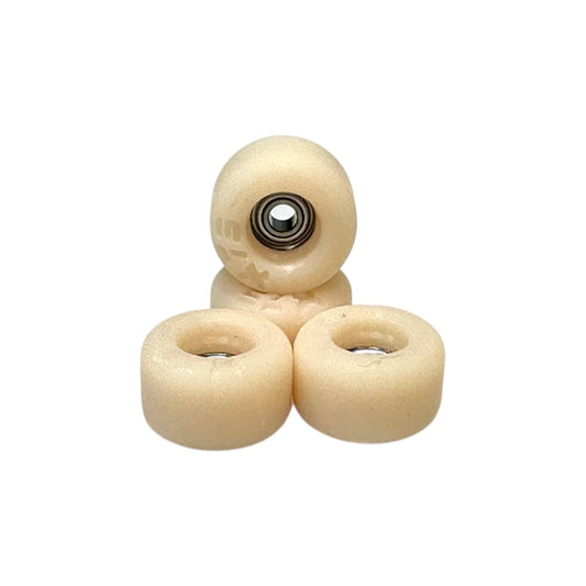 Bloob Fingerboards – Tan 79S Wheels
